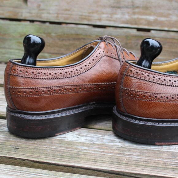 Vintage 80s Florsheim "Gunboat" Wingtips Brown Pebbled Leather, 9 EEE - Picture 7 of 13